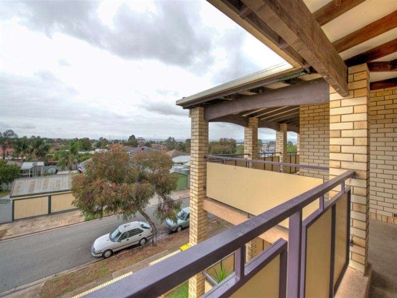 18/193 Grand Junction Road, Ottoway SA 5013