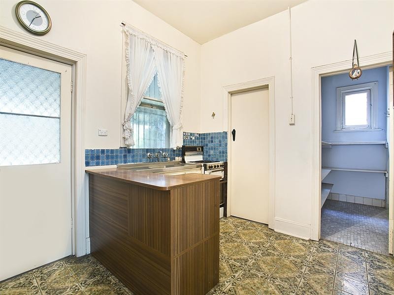 9 Henley Street, Mile End SA 5031