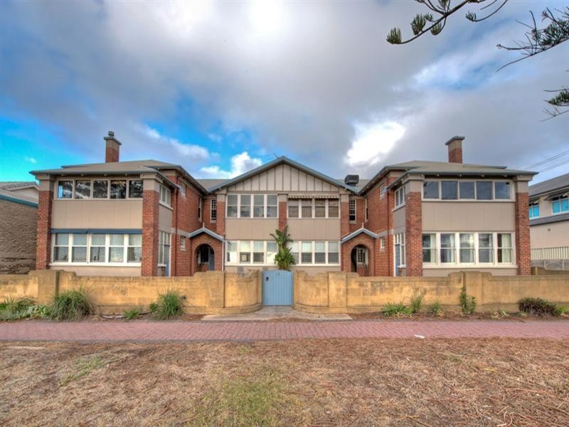 2/50 Esplanade, Semaphore SA 5019