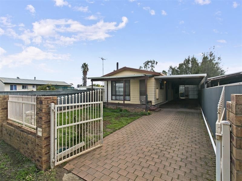 8 Shell Street, St Kilda SA 5110