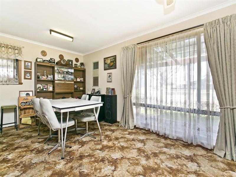 8 Shell Street, St Kilda SA 5110