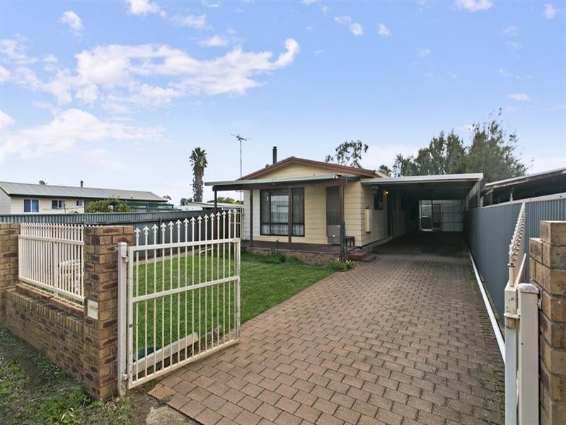 8 Shell Street, St Kilda SA 5110