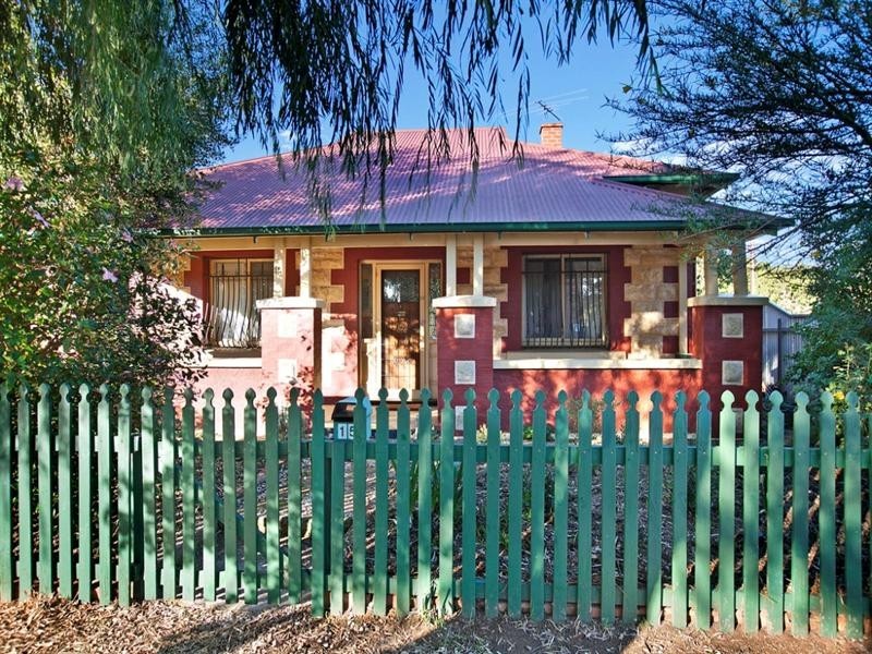 15 Milner Road, Hilton SA 5033