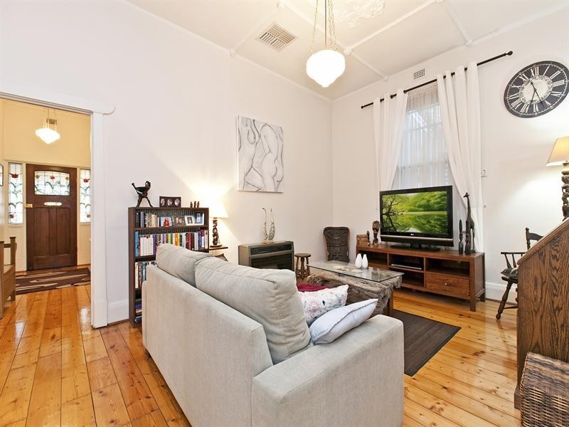 15 Milner Road, Hilton SA 5033