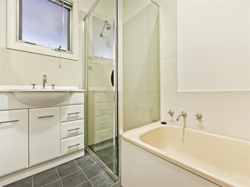 2 Charles Street, Christie Downs SA 5164