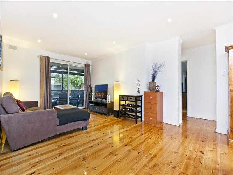 2 Charles Street, Christie Downs SA 5164