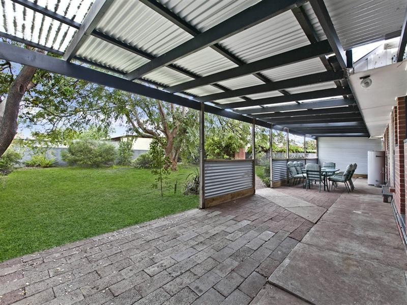 2 Charles Street, Christie Downs SA 5164