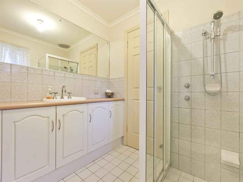 6 Wychwood Court, Findon SA 5023