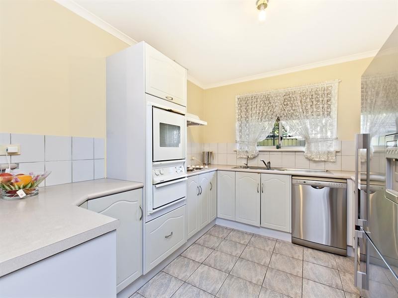 6 Wychwood Court, Findon SA 5023