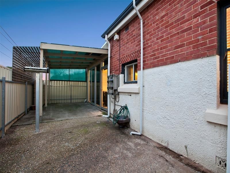 54 Aroona Road, West Croydon SA 5008