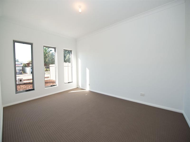 7 Athol Street, Clovelly Park SA 5042