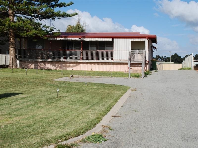 30 Catalonia Street, Cervantes WA 6511