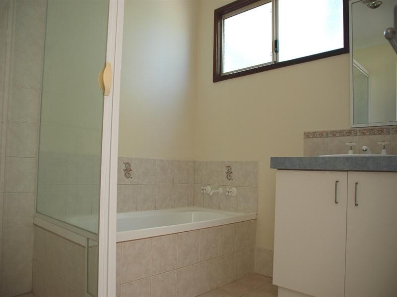 9 Cameron Street, Jurien Bay WA 6516