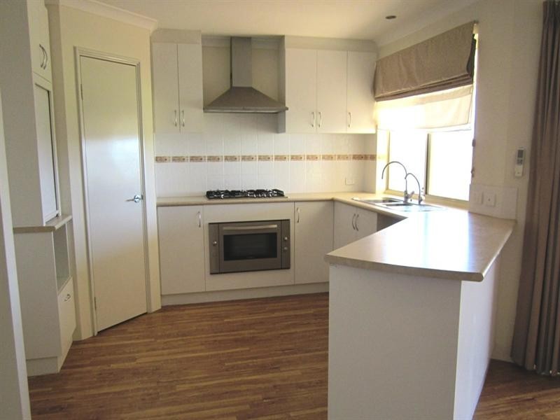 9 Bremer Parade, Jurien Bay WA 6516