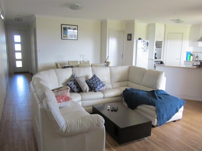 9 Bremer Parade, Jurien Bay WA 6516