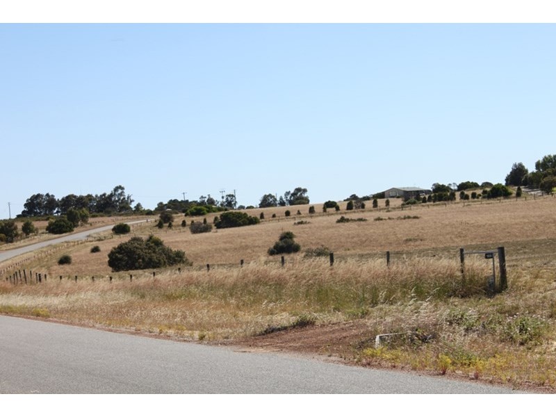 Lot 83, 169 Cambewarra Drive, Jurien Bay WA 6516