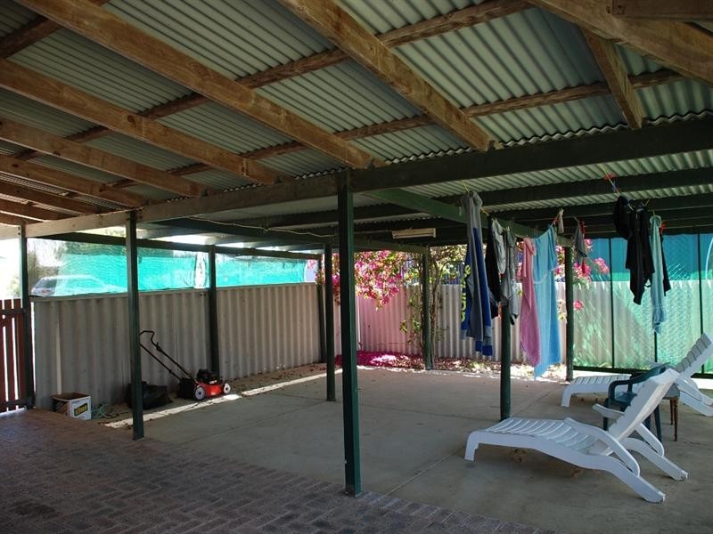 9 Lesueur Drive, Jurien Bay WA 6516