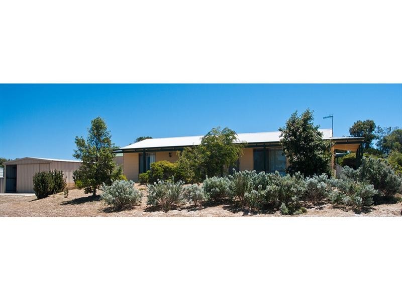 1 Heales Way, Green Head WA 6514