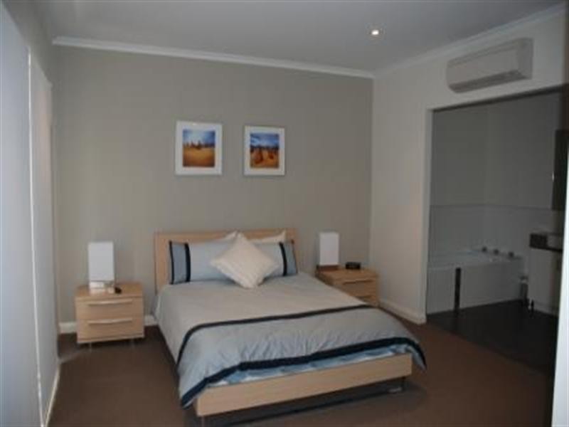 U 9 Waves 23 Dalton Street, Jurien Bay WA 6516