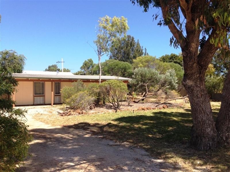 46 Whitfield Road, Jurien Bay WA 6516