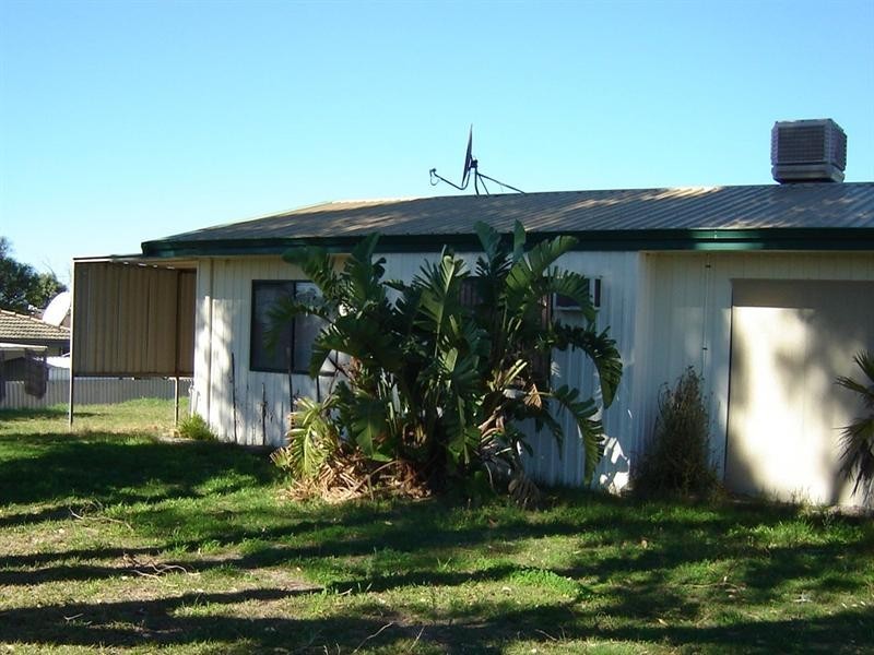 3 Quadong Place, Leeman WA 6514