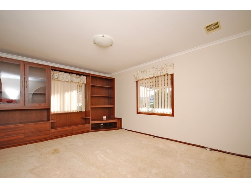 8 Whitburn Place, Jurien Bay WA 6516