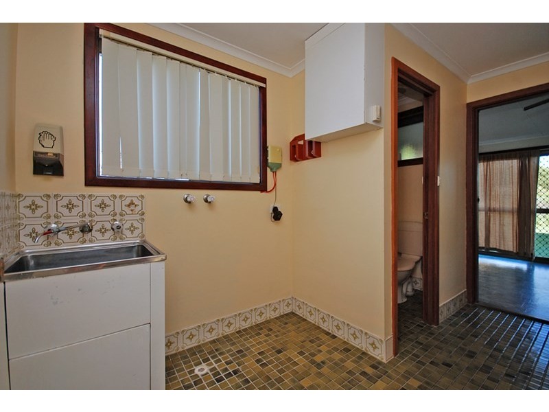 8 Whitburn Place, Jurien Bay WA 6516