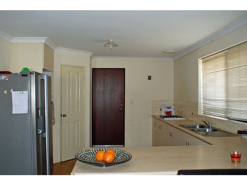 8 Sheoak Grove, Jurien Bay WA 6516