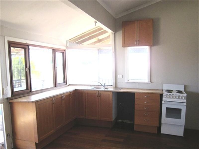 20 Elizabeth Way, Jurien Bay WA 6516