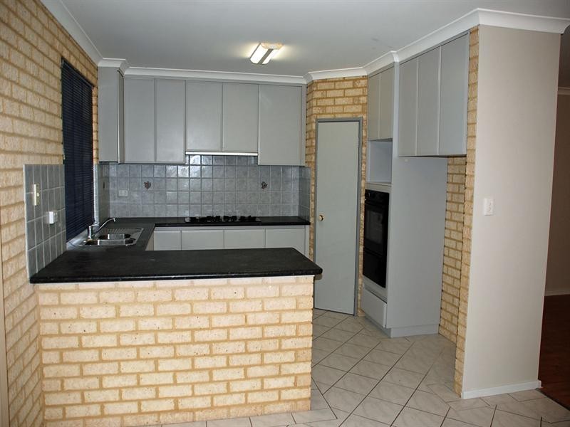 Unit 4/10 Echero Mews, Jurien Bay WA 6516