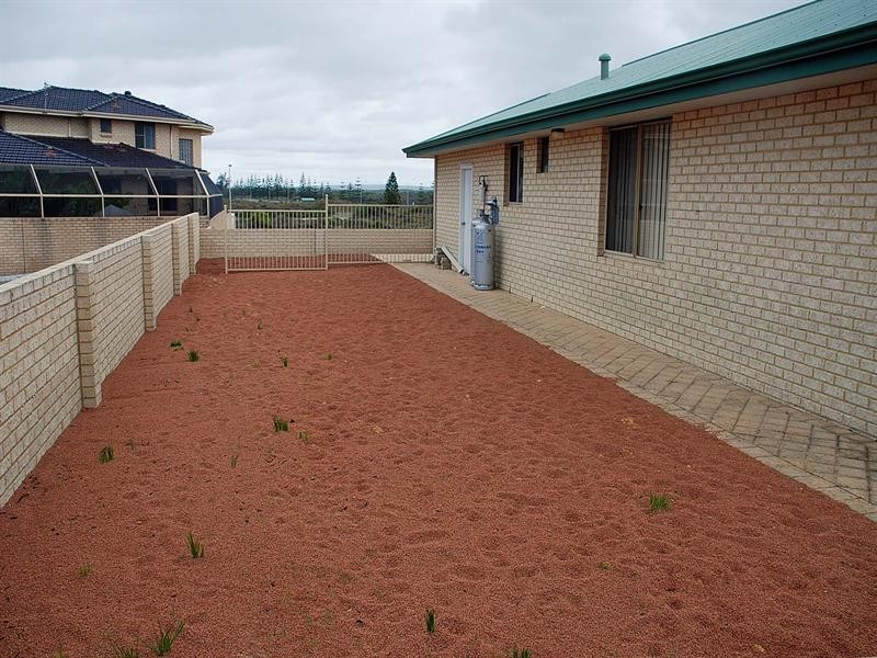 Unit 4/10 Echero Mews, Jurien Bay WA 6516