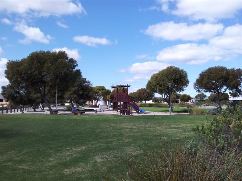 Lot 453, 10 Nemcia Way, Jurien Bay WA 6516