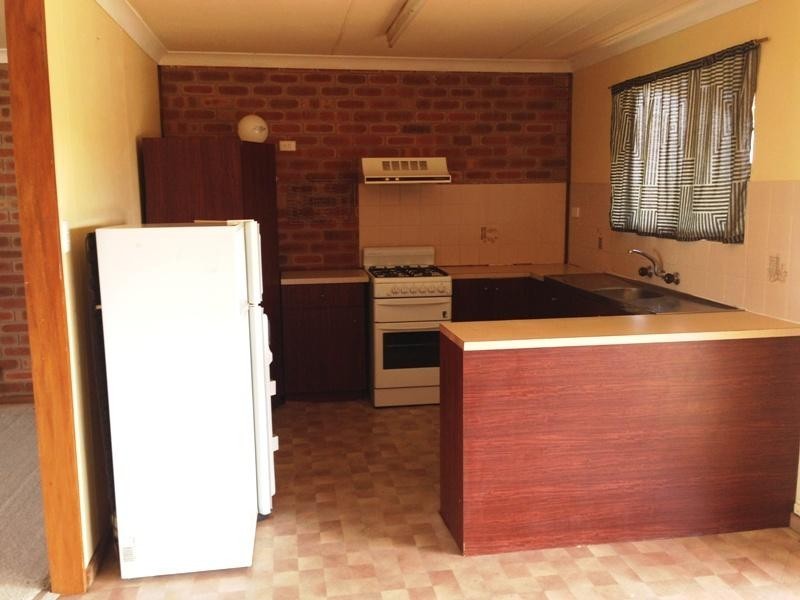 30 Coubrough Place, Jurien Bay WA 6516