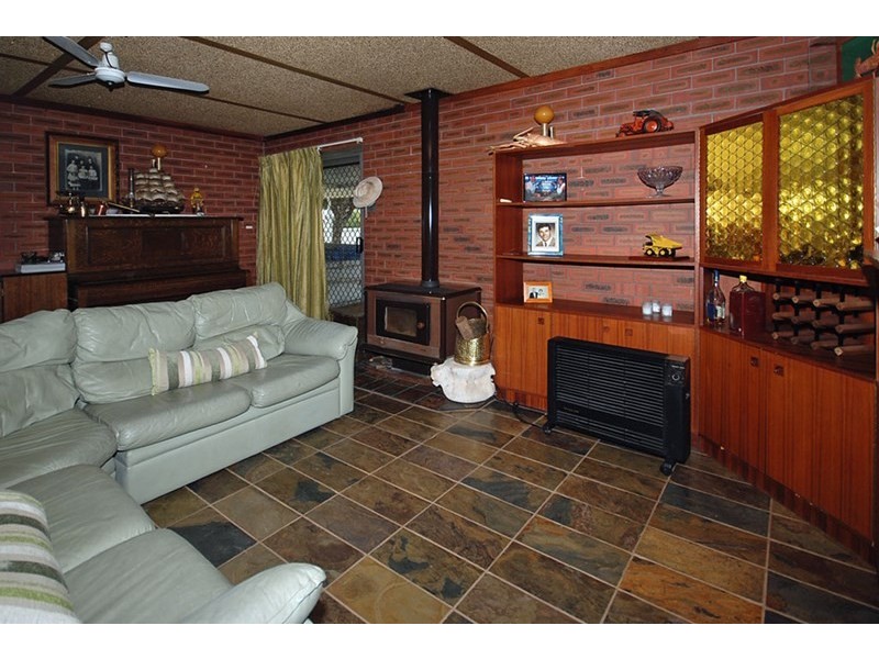 20 Grigson Street, Jurien Bay WA 6516