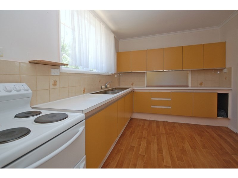 4 Whitfield Road, Jurien Bay WA 6516