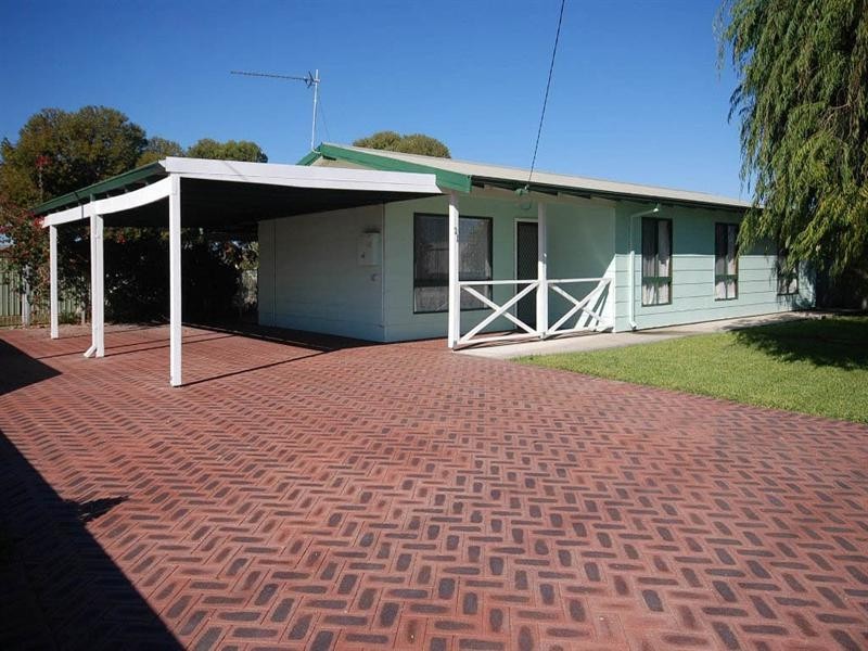 21 Elizabeth Way, Jurien Bay WA 6516