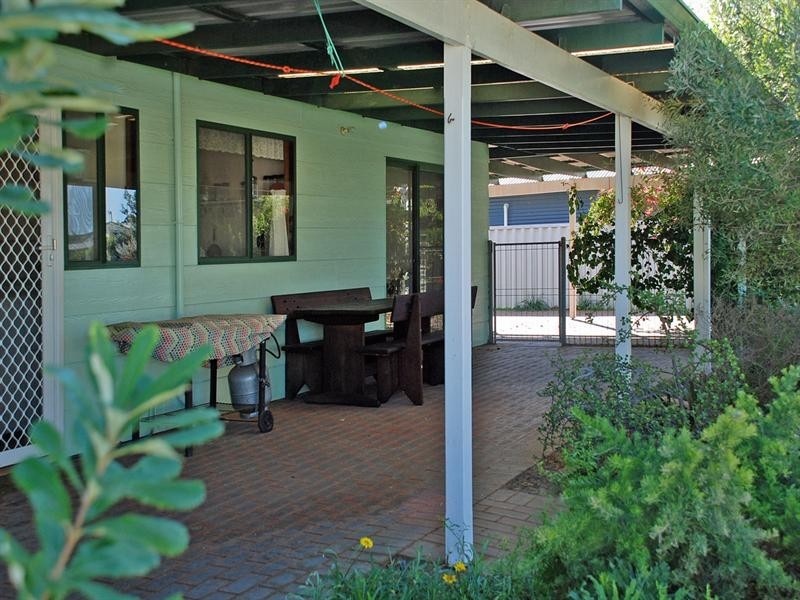 21 Elizabeth Way, Jurien Bay WA 6516