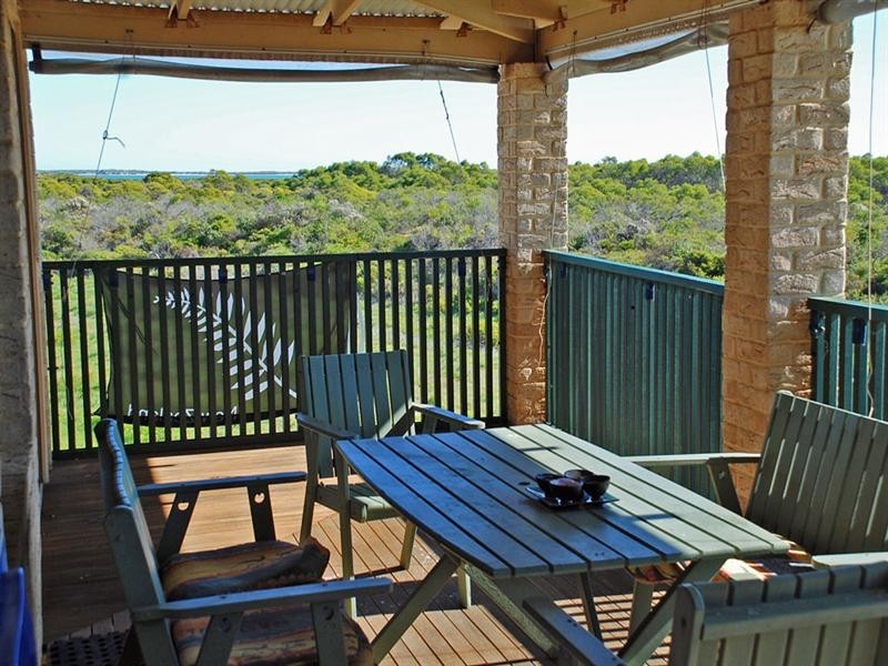 27B Coubrough Place, Jurien Bay WA 6516