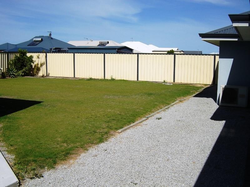 65 Lesueur Drive, Jurien Bay WA 6516