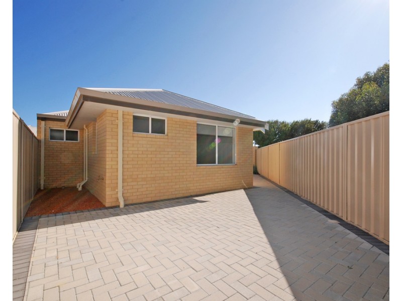 V10, 5 Moonlight Crescent, Jurien Bay WA 6516
