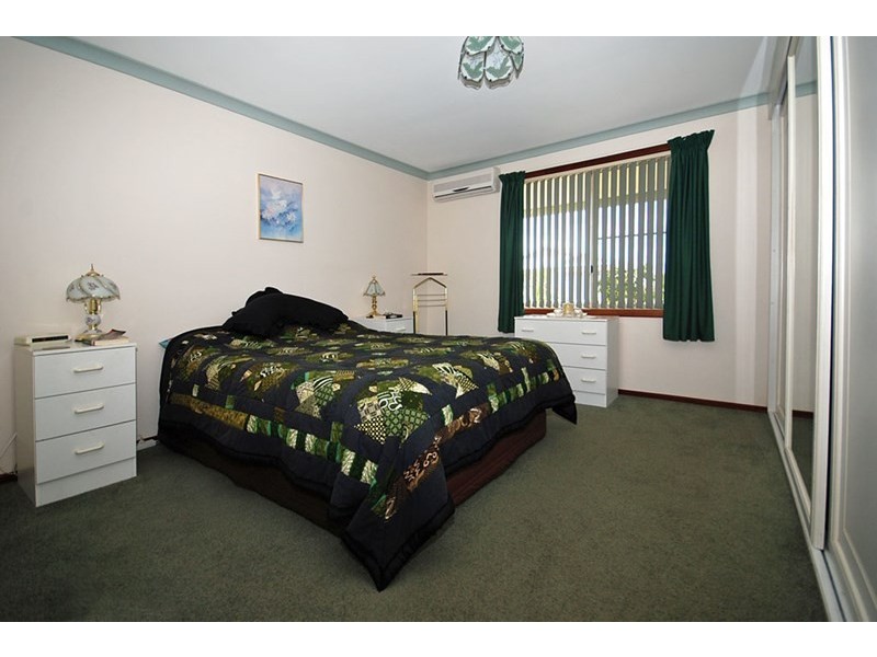 12 Shearwater Drive, Jurien Bay WA 6516