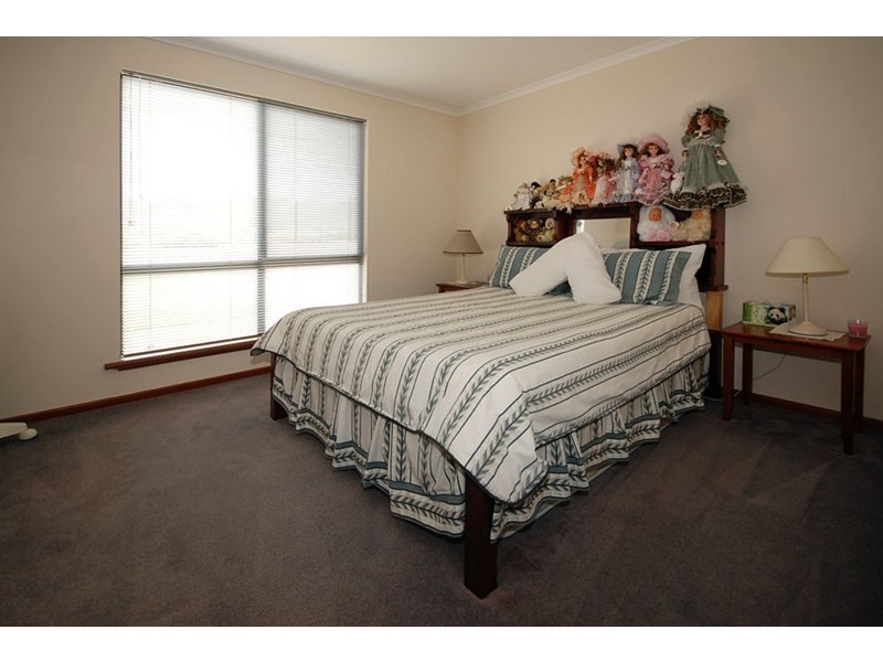 167 Sulina Crescent, Jurien Bay WA 6516