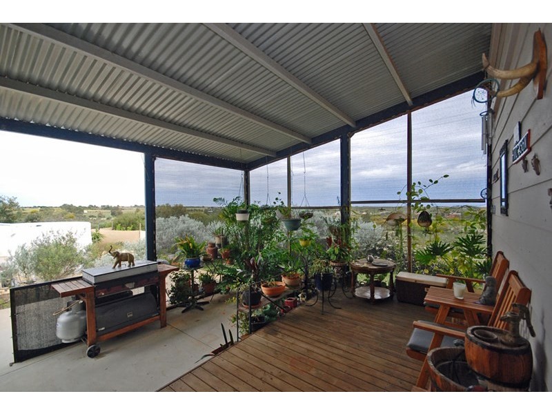 167 Sulina Crescent, Jurien Bay WA 6516