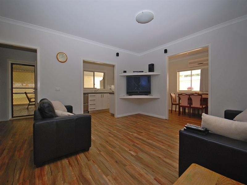 16 Whitfield Road, Jurien Bay WA 6516