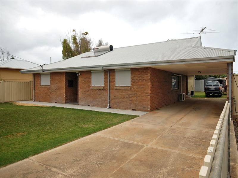 16 Whitfield Road, Jurien Bay WA 6516