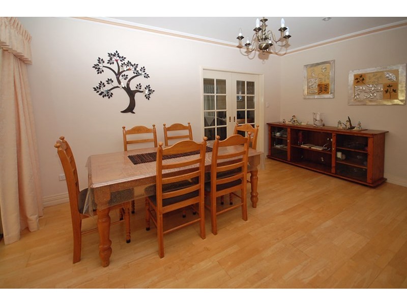 18 Casuarina Crescent, Jurien Bay WA 6516