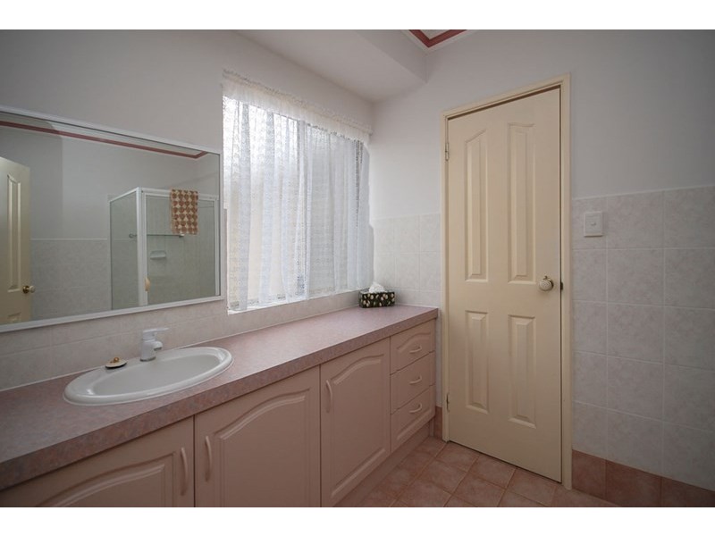 18 Casuarina Crescent, Jurien Bay WA 6516