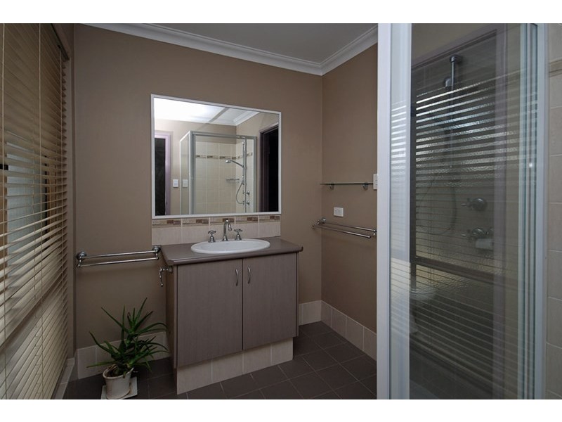 16 Bettong Avenue, Jurien Bay WA 6516