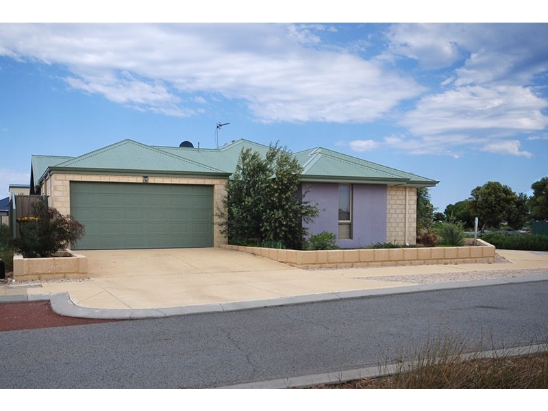 16 Bettong Avenue, Jurien Bay WA 6516