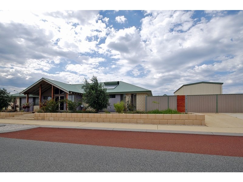 16 Bettong Avenue, Jurien Bay WA 6516